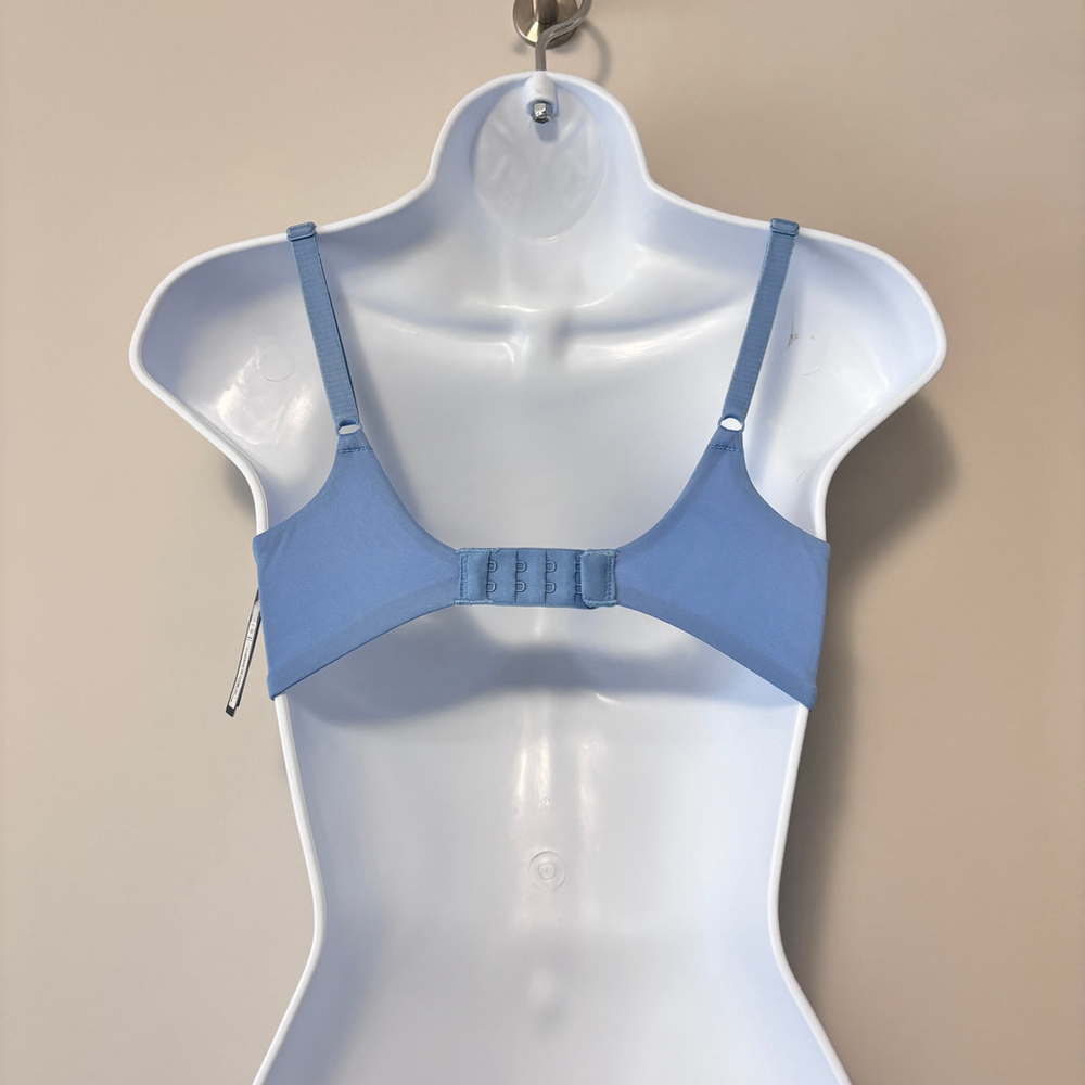 GAP GapBody Women's 32C Blue Everyday Essentials Wireless Bra NWT - Picture 5 of 7